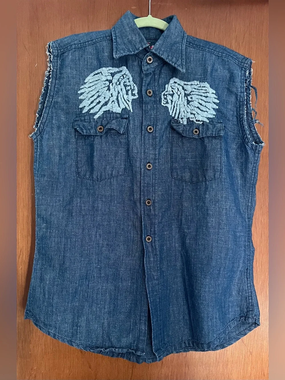The Great China Wall Motor City Freedom Cycle Denim Shirt ASO Jessica Simpson - Picture 3 of 16
